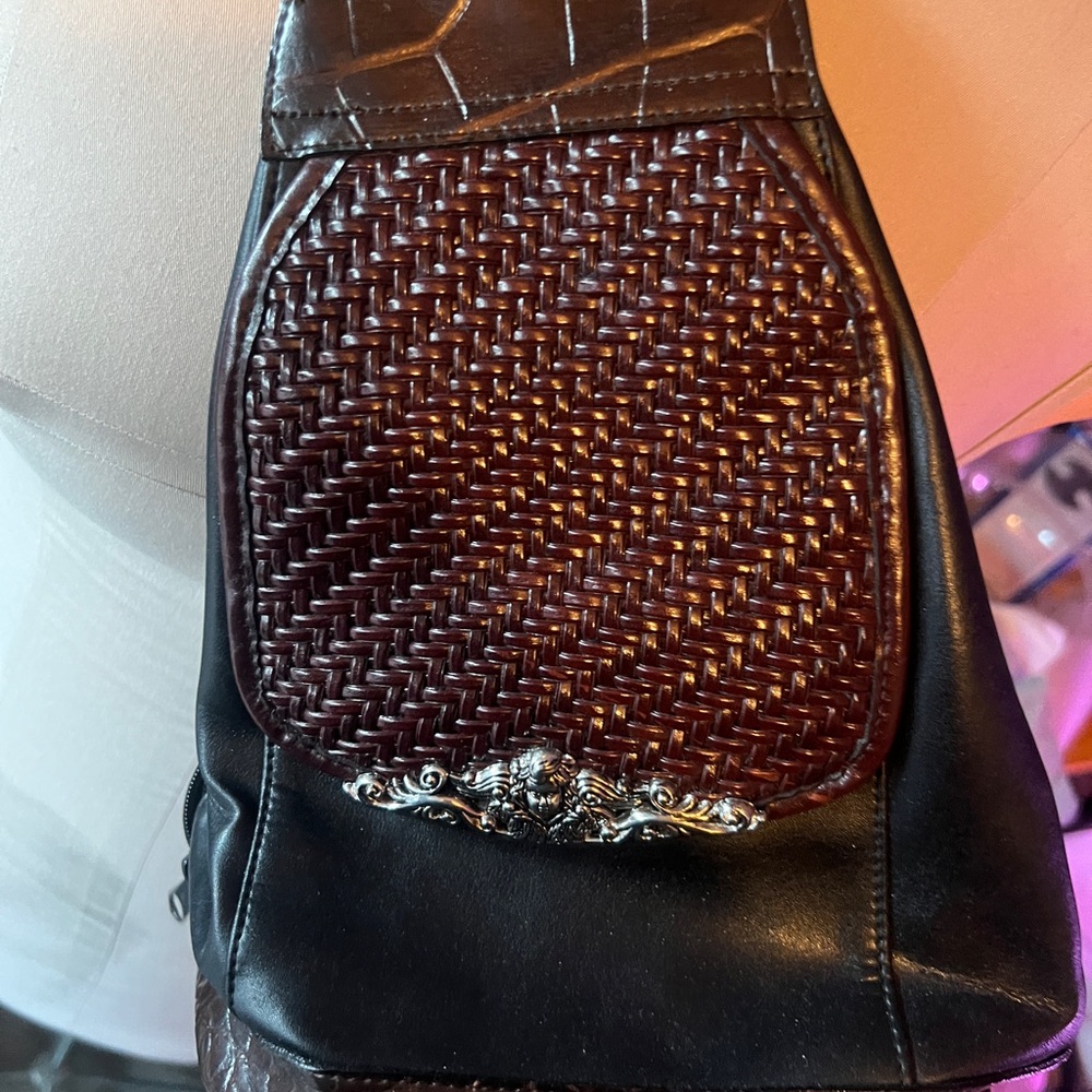 Elka Chic Woven faux Leather Backpack in Rich Brown